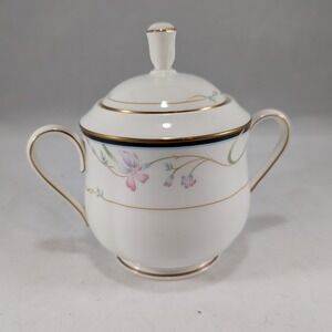 Lenox Constance Debut Collection Sugar Bowl W‎ Lid Fine Bone China Floral Gold